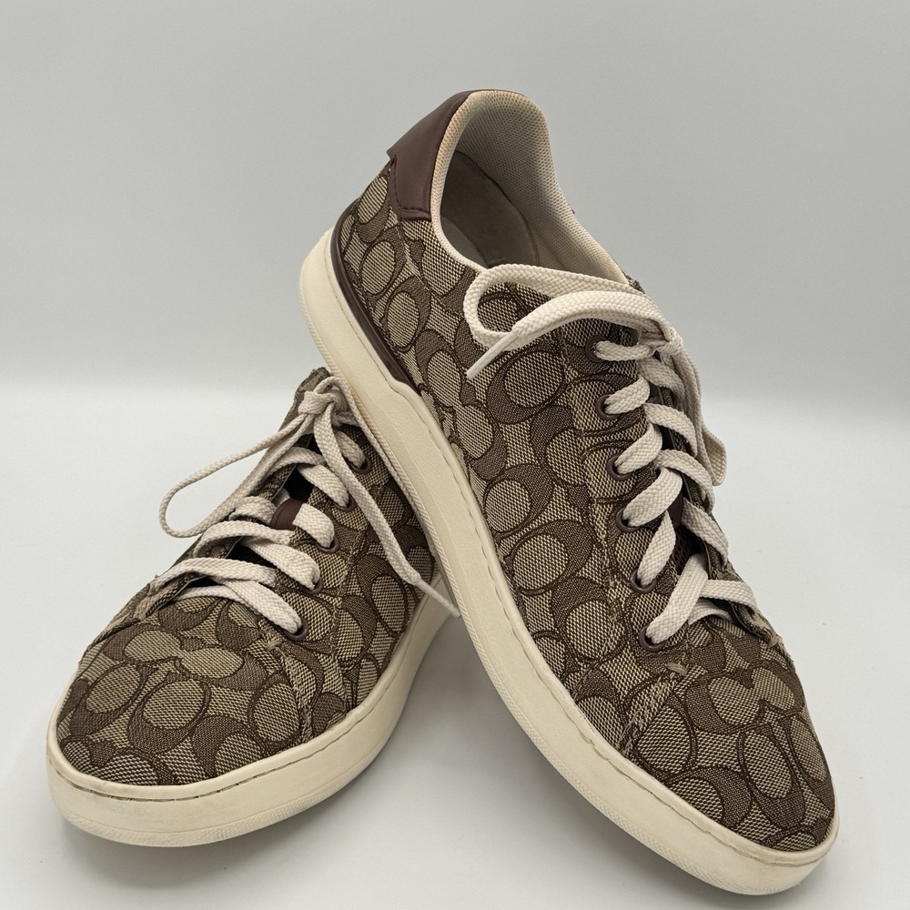 COACH Clip Low Top Sneakers in Signature Canvas 11B Khaki Brown Lace-Up Shoes